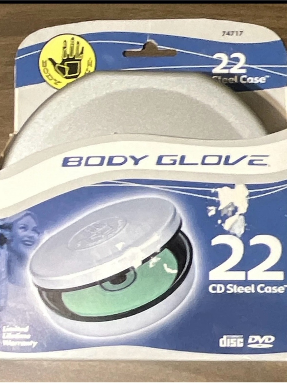 NIB Vintage Body Glove 22 CD Steel Case - Silver